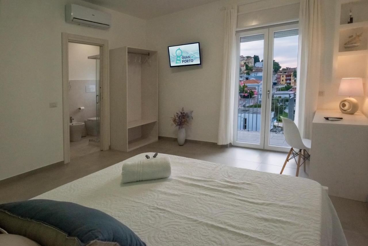 Quasi In Porto Panzió Agropoli Kültér fotó